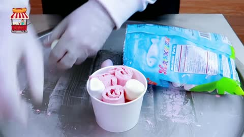 Marshmallow ice cream