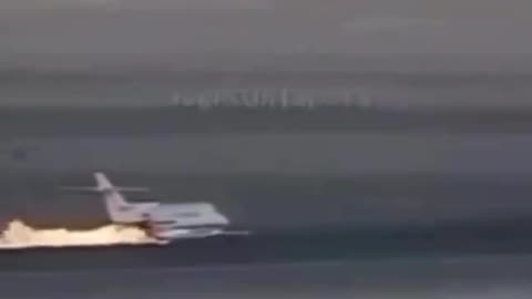 Pilot lands plane with no landing gear