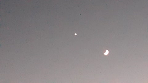 Venus y La Luna IIV