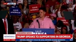 Trump Stuns Rally, Invites Soldier Who Lifted Baby Over Wall in Afghanistan