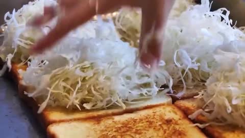 The practice of toast salad