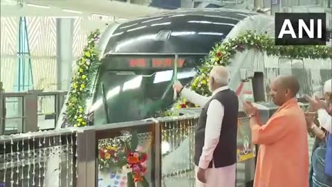 PM नरेंद्र मोदी ने साहिबाबाद को दुहाई डिपो से जोड़ने वाली रैपिडएक्स ट्रेन को दिखाई हरी झंडी