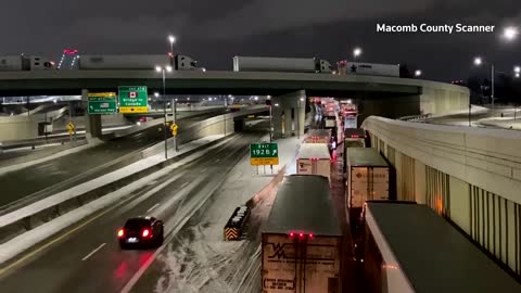 Canadian protesters block U.S. border crossing, backing up traffic