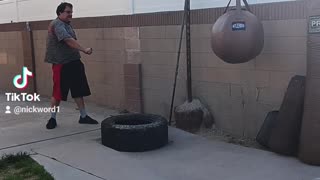 Hammer & Tire Workout Part 3. 50 Swings!