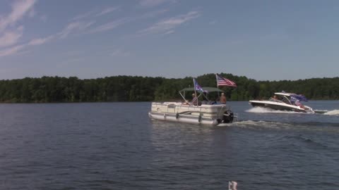 0401 Arkansas Trump Boat Parade on Lake Ouachita September 5th 2020. Leaving Mountain Harbor