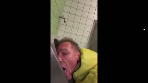 Sick German FDP Candidate, Martin Neumeier, films himself licking public train station toilets