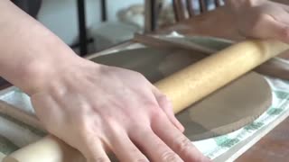 Make Ceramics Like Rolling Noodles