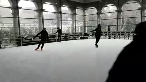 2018 anar ice skate
