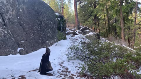 Hiking Around Interesting Geological Formations Above Whychus Creek – Central Oregon