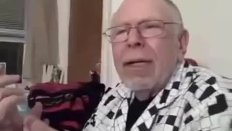 Pervert and pornographer, Al Goldstein speaks to the goyim