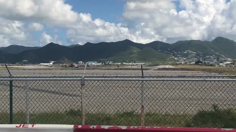 Maho Beach Small Plane Landing