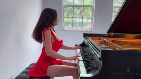Lola Astanova - Piano Daydream No. 8