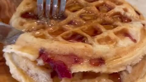 11_Bacon waffles 😮💨
