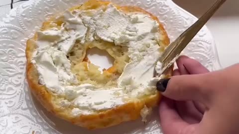 Cottage cheese bagels