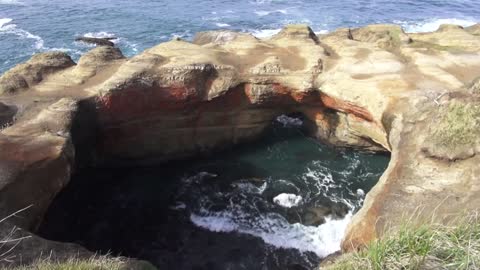 Relaxing Video of Ocean Waves