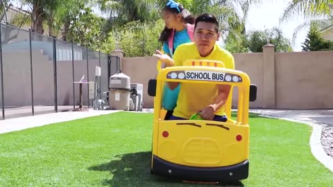 Jannie and Ellie Learn School Bus Rules with Friends and Other Funny Videos for Kids