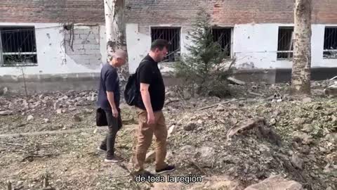 La escuela en Zaporizhzhia fue completamente destruida, los rusos lanzaron varios cohetes contra la