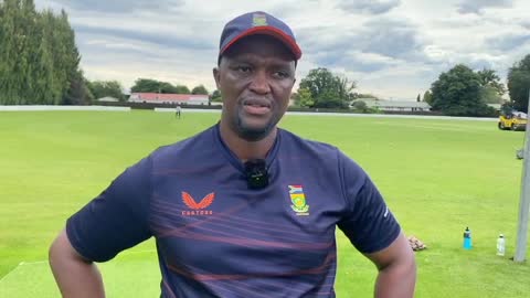 Proteas women coach Hilton Moreeng in NZ