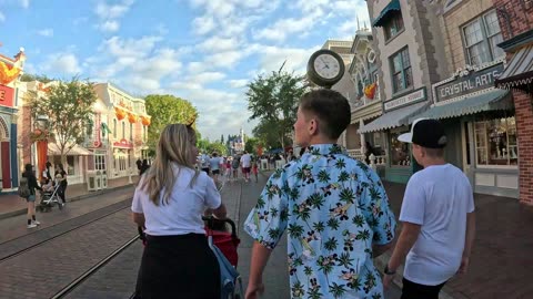 GoPro TimeWarp Disneyland from Bus for Rope Drop and Straight to New Mickey Runaway Train Ride