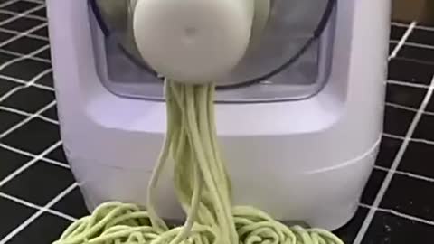 Special machine for self-made pasta