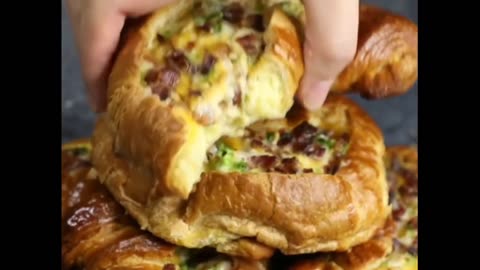 How To Make Bacon, Egg & Cheese Croissant Boats