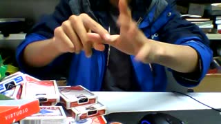 Crafty Guy Performs Awesome Detachable Thumb Tricks