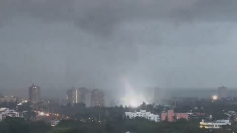 Tornado ripping through Rio Vista and Ft Lauderdale Beach