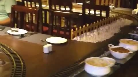 Food train for customers in Restaurant
