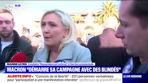 Macron démarre sa campagne avec des blindés