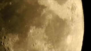 Amazing zoom of the Moon