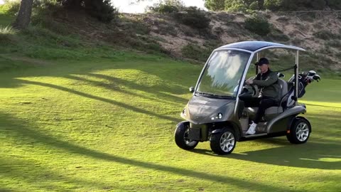 Garia VIA 2 - Luxury Golf Car