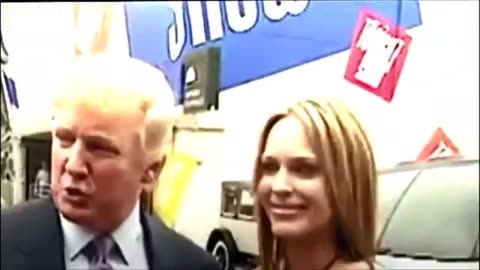 Trump & Billy Bush – Trump says “Grab em by the Pussy...You can do Anything” “I did try to F*ck Her”