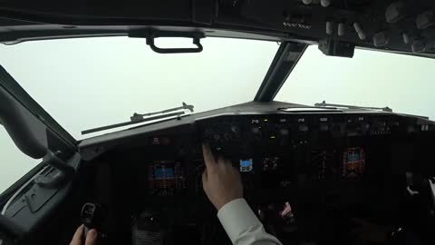 Landing in foggy Frankfurt Airport!