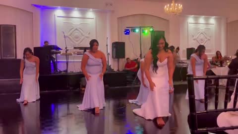 Siva Laia Afio Ane Loa Bridal Dance