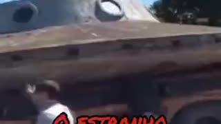 FLYING DISC FALLS IN BRAZIL AND THE ARMY RESCUES THE SHIP WATCH THE VIDEO AND SHARE