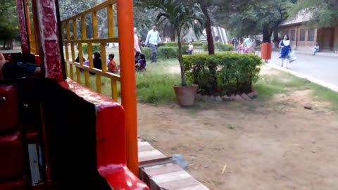 Karachi Zoological Garden (Train Ride)