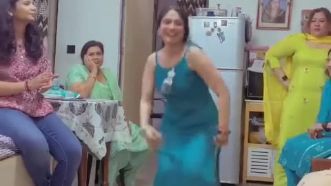 Desi girl hot dance video