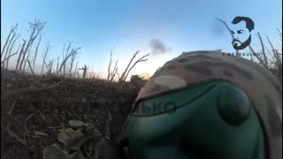 Spectacular shots of how a Russian fighter beats off a grenade with a volleyball technique