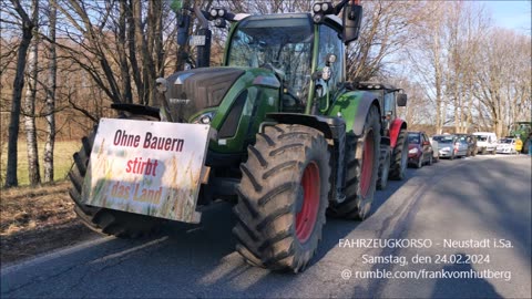 FAHRZEUGKORSO - NEUSTADT i.Sa., 24 02 2024 - Stellfläche Kirschallee, Sammeln vor dem Start 🕊