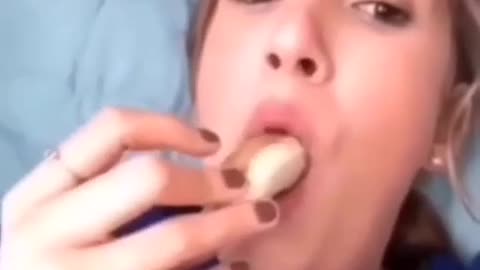 Woman stuck her mouth with🍌🤣🤣