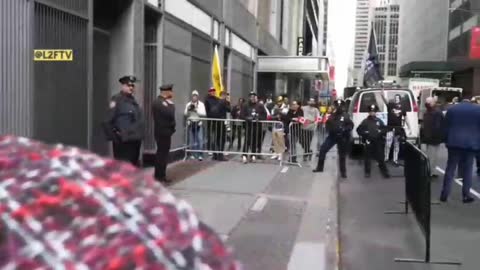 Clinton greeted by chants of "lock her up" in NYC today.