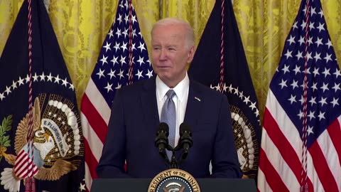 Biden announces over 500 new sanctions on Russia