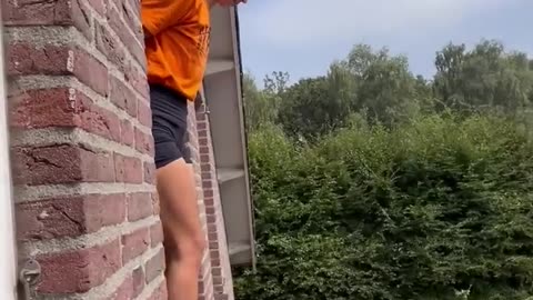 Girl Jump From Window to Trampoline Then Bounce Back to Same Spot 2023