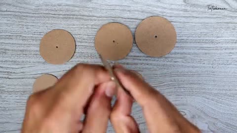VERY EASY CARDBOARD SPINNER | DIY Toys For Your Kids
