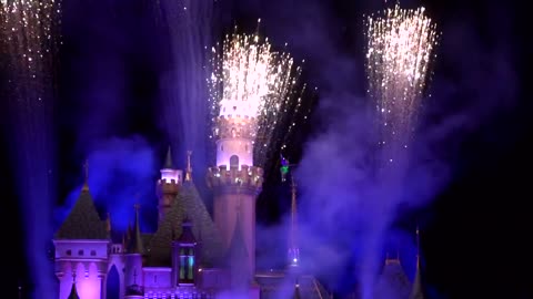Disneyland Resort Viewing Tips_ Top 5 Locations 'Magical' Fireworks Spectacular