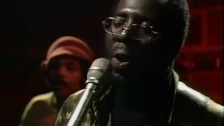 Curtis Mayfield - Keep On Keeping On = Great Live Music Video OGWT 1972 (72002)