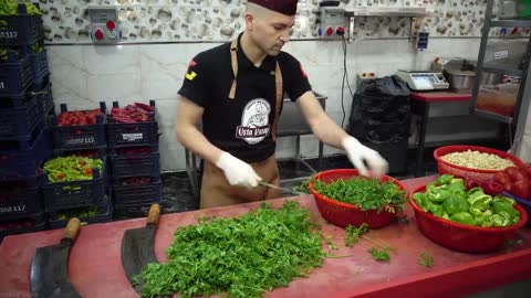 Lahmacun The Most Popular Food In Turkey | How Its Made? | Turkish Street Foods