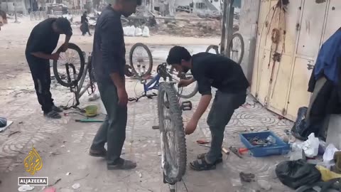 Gaza Residents Embrace Biking Amid Unusable Roads and Surging Fuel Prices