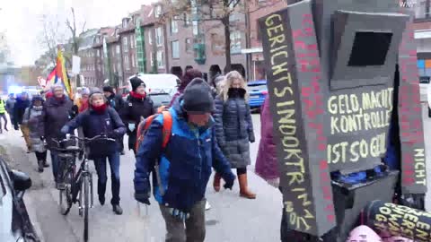 03.12.2022 Demo Aufzug in Hamburg Harburg