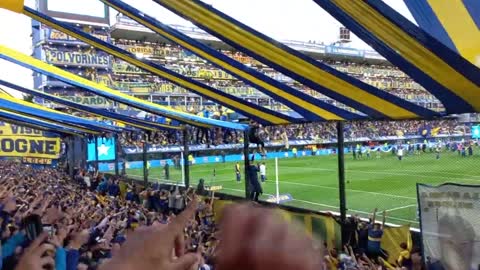 BOCA CAMPEON - Otra vuelta Boca 23/10